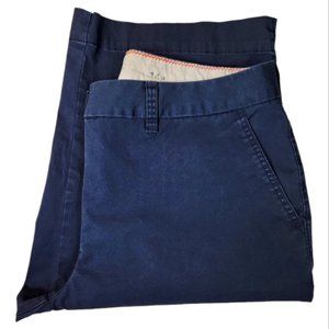 IZOD 14R SALTWATER BLUE FLAT FRONT BERMUDA SHORTS